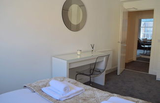 Foto 1 - Spacious 3 Bedroom Flat in the City Centre