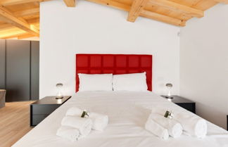Foto 3 - Luxury & Charming Piazzetta San Giorgio Apartments