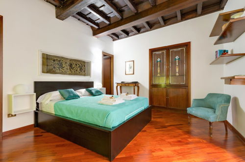 Photo 6 - Rome as you feel - Panisperna Apartment