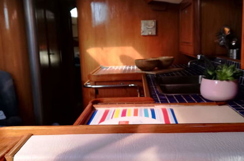 Photo 9 - Amber Sun - Boat & Breakfast