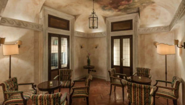 Lobby-Lounge