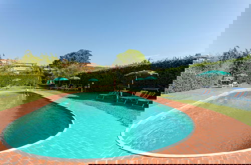 Foto 21 - Apartment in Tuoro sul Trasimeno With Pool