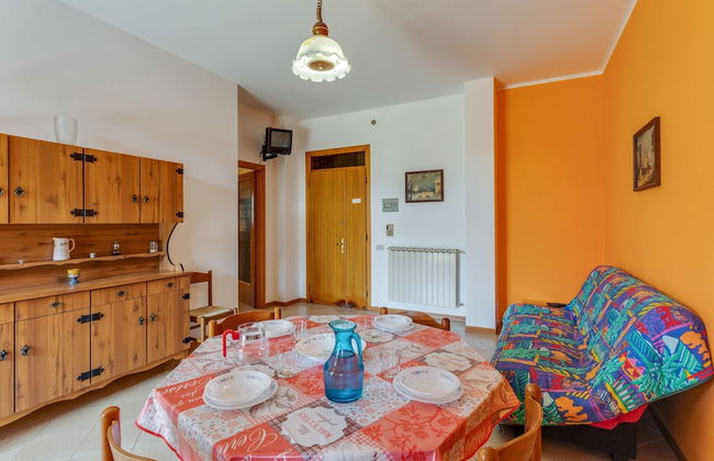 Apartment in Tuoro sul Trasimeno With Pool - Foto 10