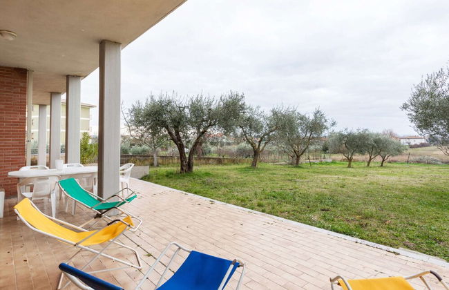 Apartment in Tuoro sul Trasimeno With Pool - Foto 35