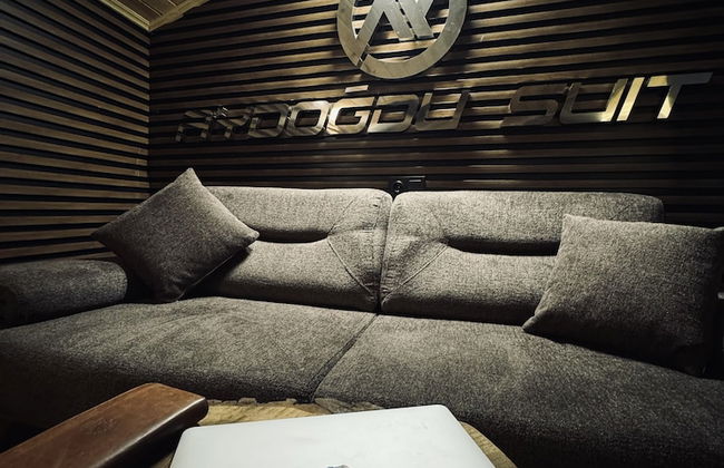 Aydogdu Suit - Foto 75