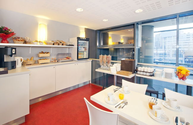 Séjours & Affaires Lille Europe - Photo 19