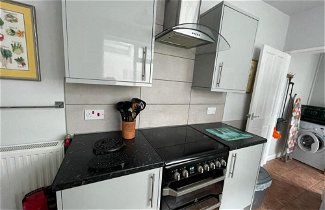 Foto 2 - Beautiful 4 Bed House - Great Central Location - Wolverhampton