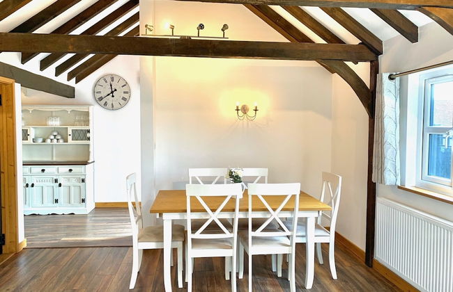 Boutique 3-bed Cottage in Hellingly - Foto 11