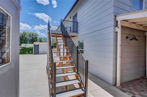 Photo 30 - 2BR Modern & Chic Comfy Home in Old Colorado