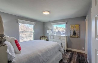 Foto 3 - 2BR Modern & Chic Comfy Home in Old Colorado