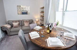 Photo 2 - Luxury Apartment Near the Beach in Nairn, Scotland