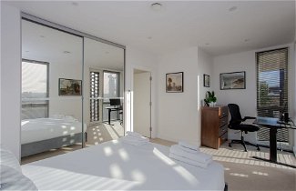 Photo 1 - Contemporary 1 Bedroom Apartment in South London