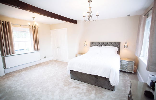 Stunning 6 Bedroom Farmhouse in Hellingly - Foto 4