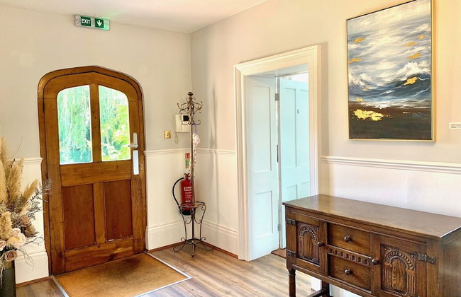 Stunning 6 Bedroom Farmhouse in Hellingly - Foto 27