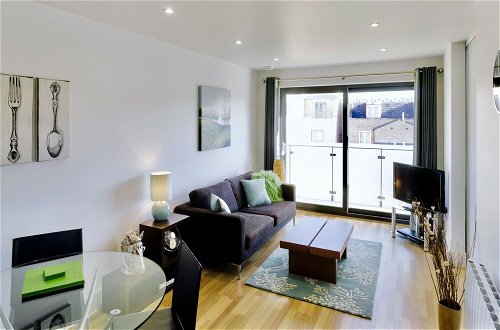 Photo 12 - Your Space Apartments - Eden House