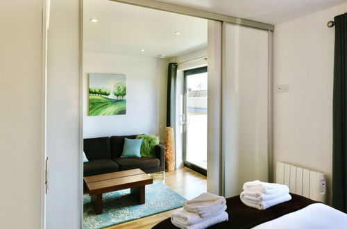 Photo 5 - Your Space Apartments - Eden House