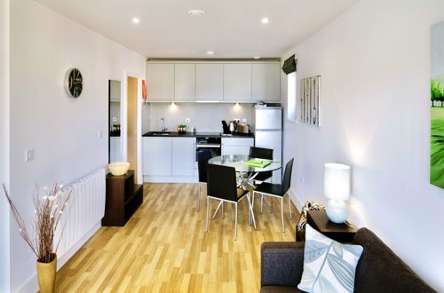 Photo 14 - Your Space Apartments - Eden House