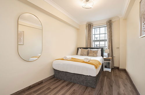 Photo 6 - Gorgeous Apartment Near Hyde Park And Oxford St