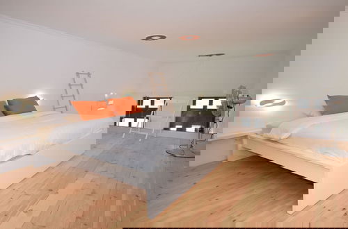 Photo 3 - Modern Holiday Home in Olhao With Terrace