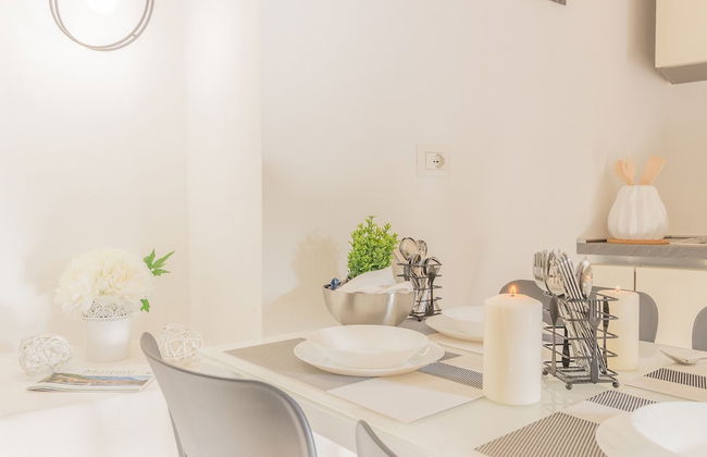 Pretty Home - Photo 6