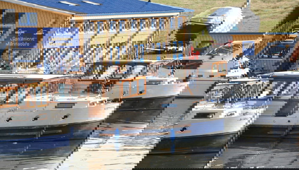 Primary image