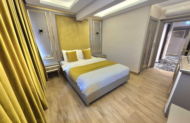 Taksim La Marino Hotel - Photo 17