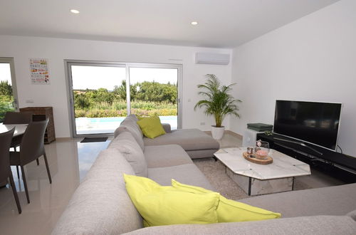 Photo 11 - Comfortable Villa With Private Pool in Nadadouro