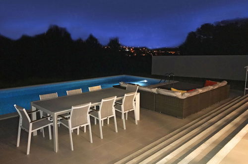 Photo 16 - Comfortable Villa With Private Pool in Nadadouro