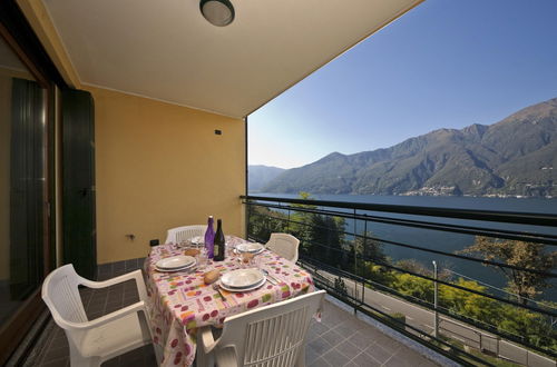 Photo 1 - Va Pensiero sul lago Stunning View