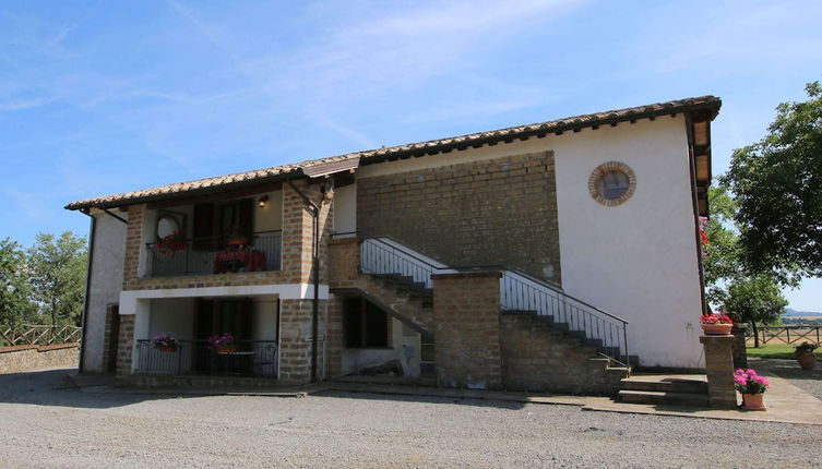 Foto 1 - Belvilla by OYO Farmhouse in Bagnoregio With Pool