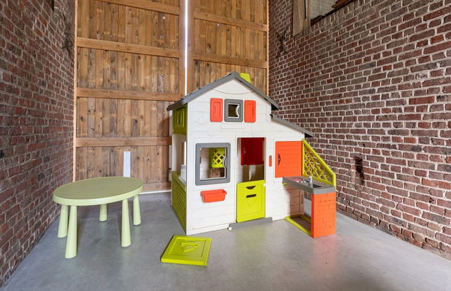 Spacious Holiday Home With Pond in Poperinge - Foto 72