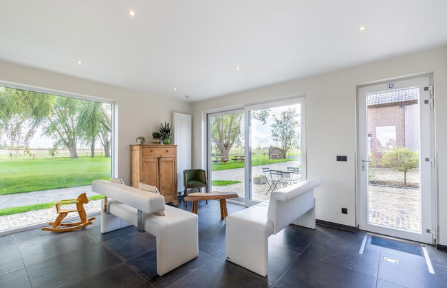 Spacious Holiday Home With Pond in Poperinge - Foto 43