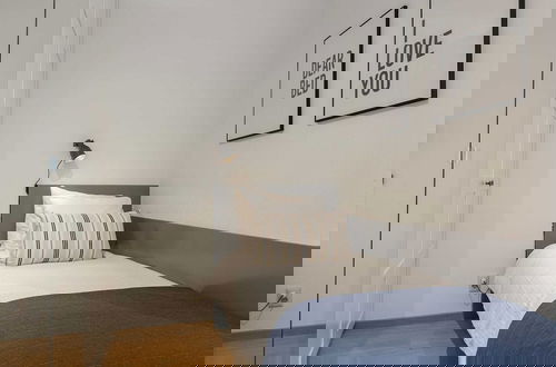Foto 4 - Modern Apartment Close to the Beach and the sea