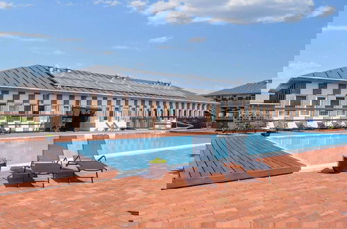 Foto 28 - Holiday Home in Fano With Free Water Park Access
