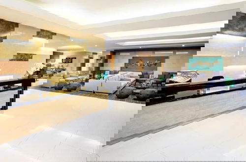 Foto 2 - SM Breeze Residences Pasay Malate