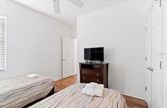 Grand Executive Deluxe 4BR Pool Home Near Disney Parks - Foto 24