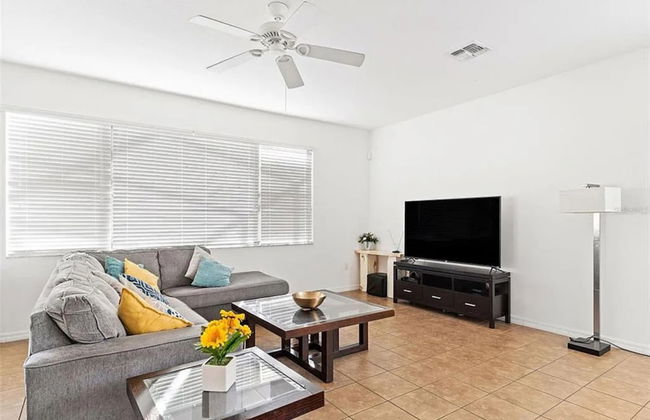 Grand Executive Deluxe 4BR Pool Home Near Disney Parks - Foto 10