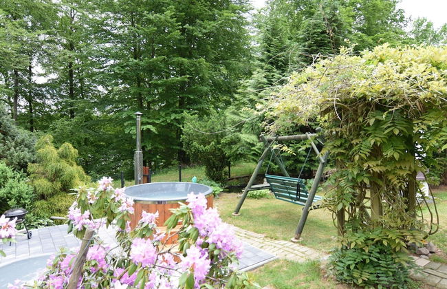 Holiday Home With Whirlpool at the Lake in Zakowo - Foto 27