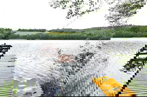 Foto 19 - Holiday Home With Whirlpool at the Lake in Zakowo