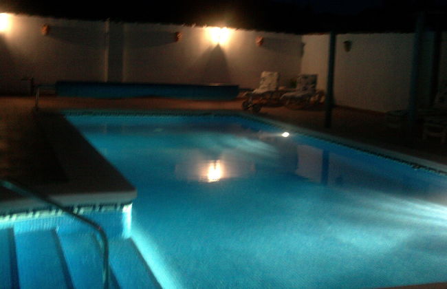 2 Bed-sleeps 4-mtn View-private Pool & Terrace - Foto 8
