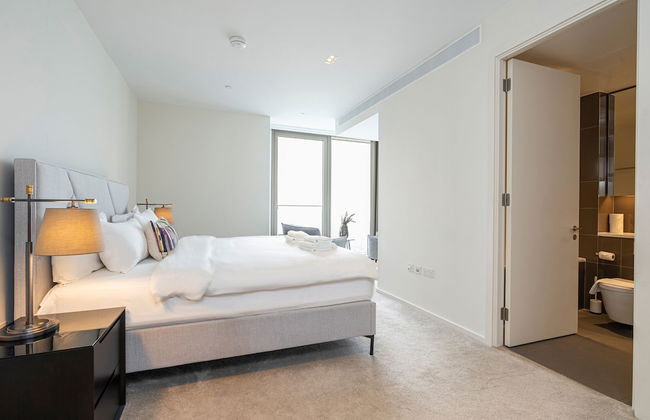 Fabulous Three-bedroom Apartment by the River - Foto 15