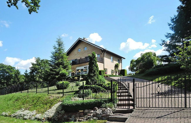 Holiday Home in Lubin Near Wollin Park - Photo 1