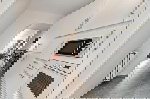 Foto 19 - Spacious House With 3 Terraces