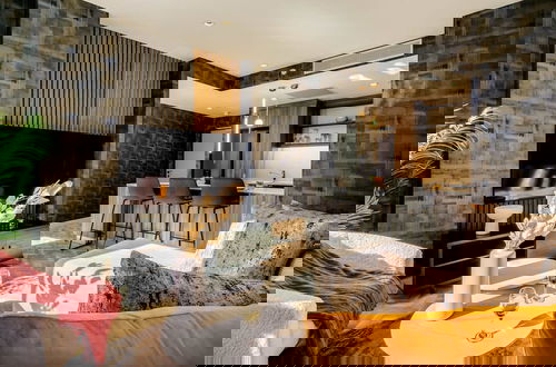 Foto 2 - Stylish Urban Retreat at City Suite 904