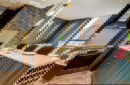 Foto 9 - Stylish Urban Retreat at City Suite 904