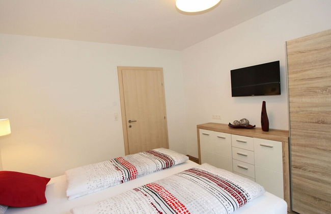 Apartment in Mayrhofen With Garden - Photo 4