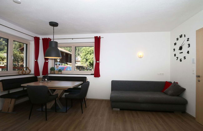 Apartment in Mayrhofen With Garden - Photo 10