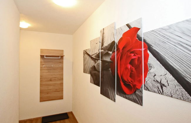 Apartment in Mayrhofen With Garden - Photo 2