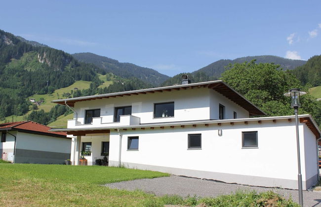 Apartment in Mayrhofen With Garden - Photo 16