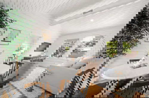 Photo 2 - The Adaline 9 by Brightwild Hyde Park Penthouse